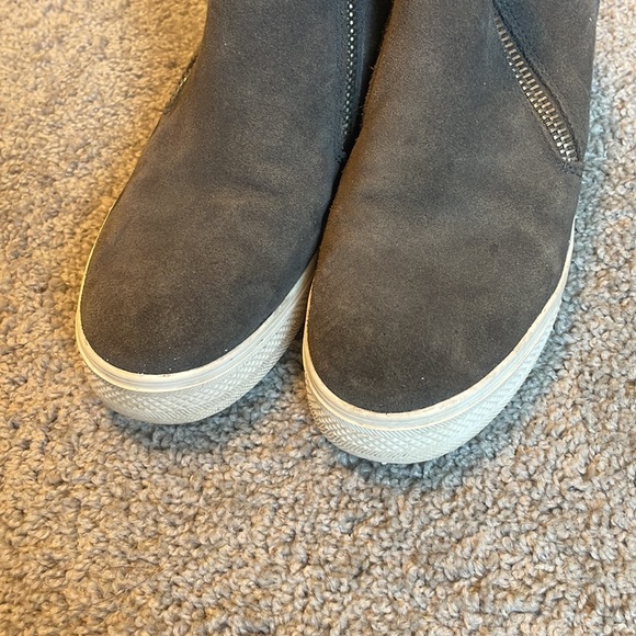 Steve Madden Grey Suede Wedge Sneaker - Picture 3 of 4